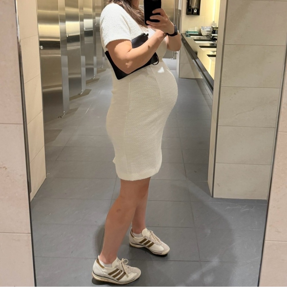 Seraphine Cream Textured Maternity Dress - Picture 2 of 6